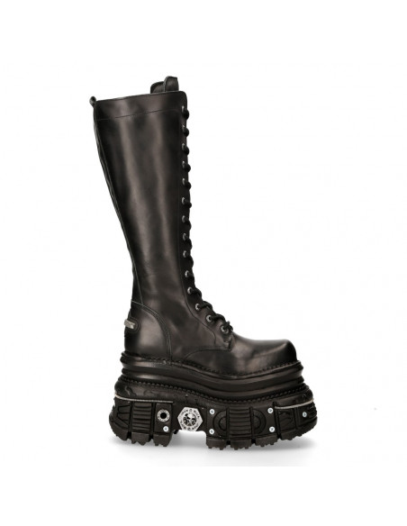 HIGH BOOT BLACK IMPERFECT WITH LACES M-235-C11