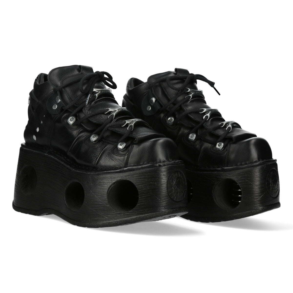 M-106-C127 – New Rock Boots & Shoes