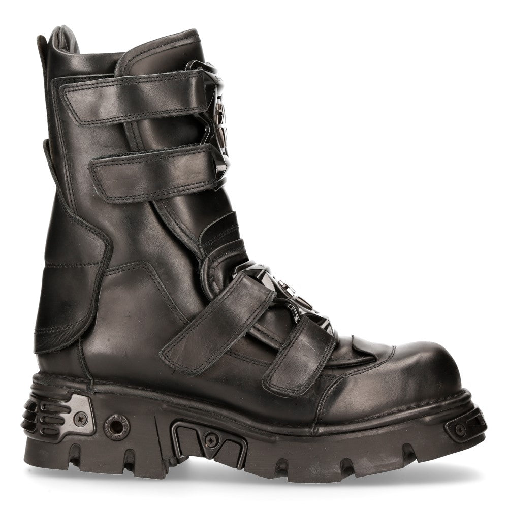 M-422-C3