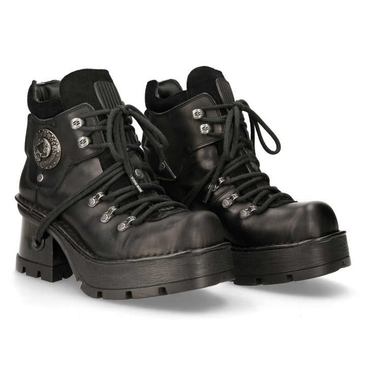 M-884-C4
