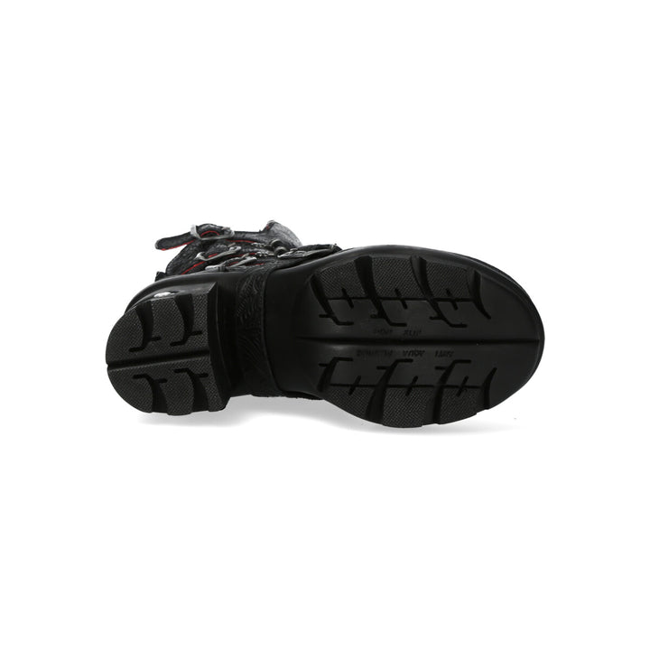 M-NEOTYRE05-C8
