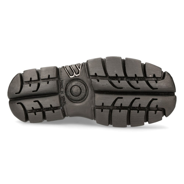M-WALL005-C18