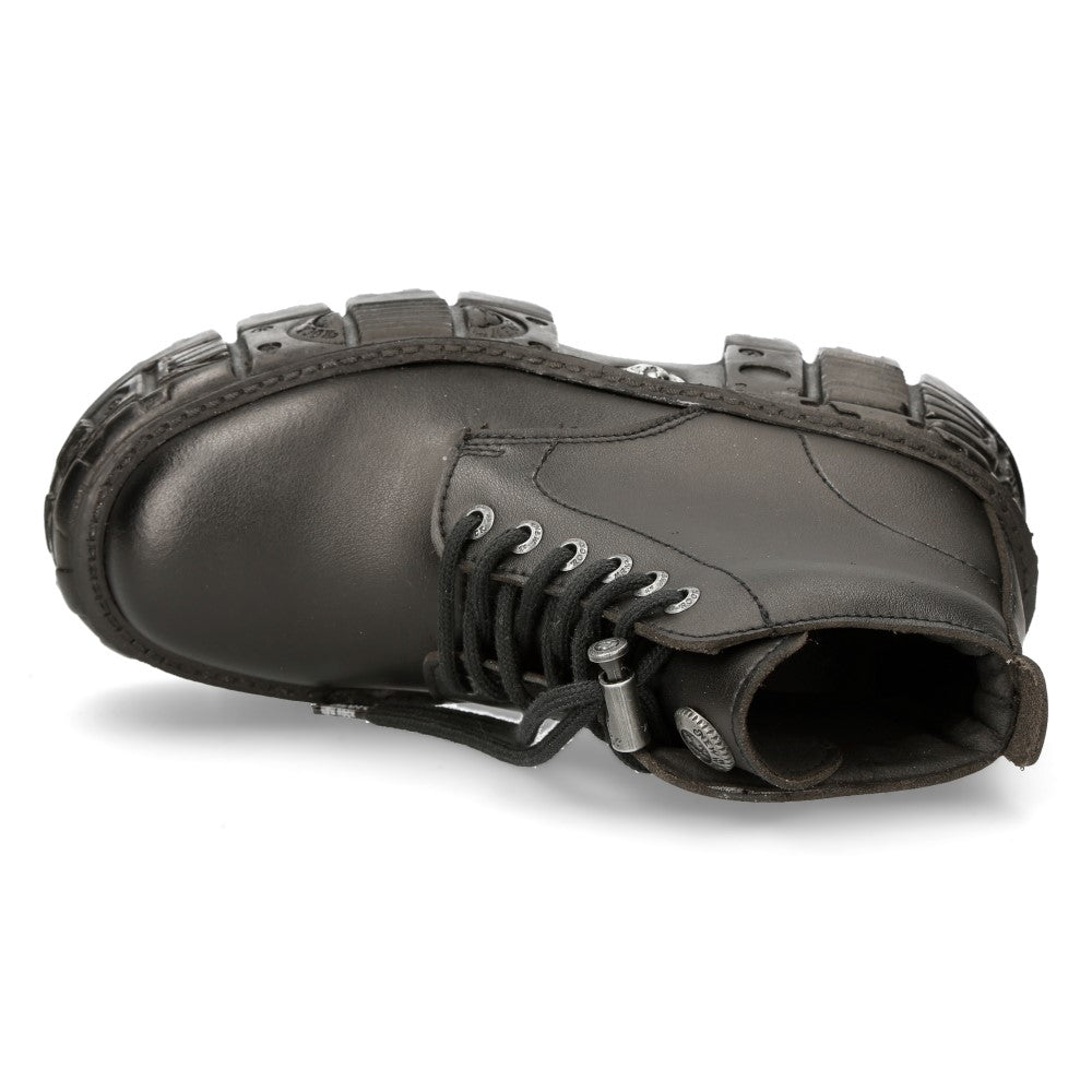M-WALL046-V1