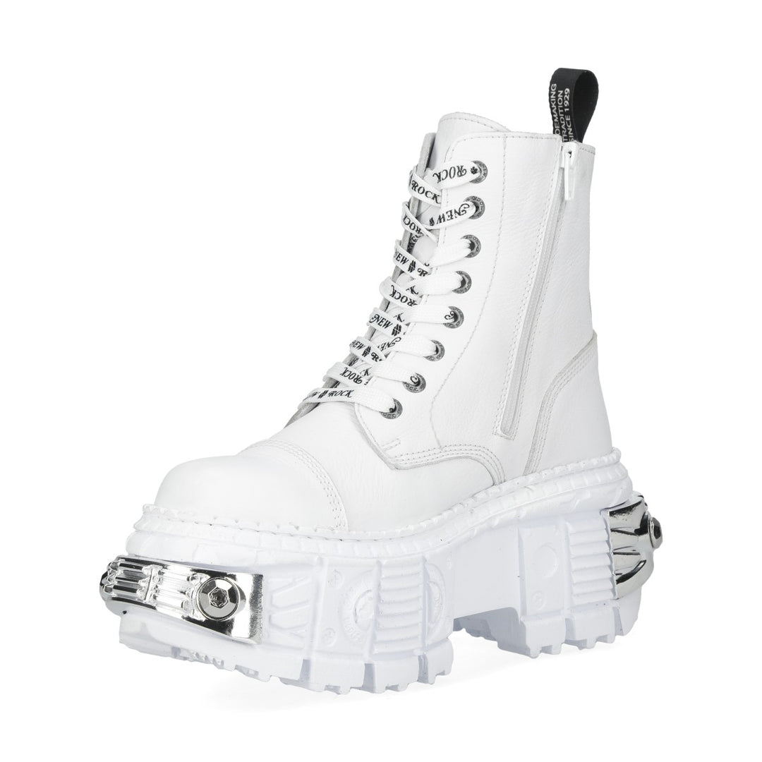M-WALL083C-C10