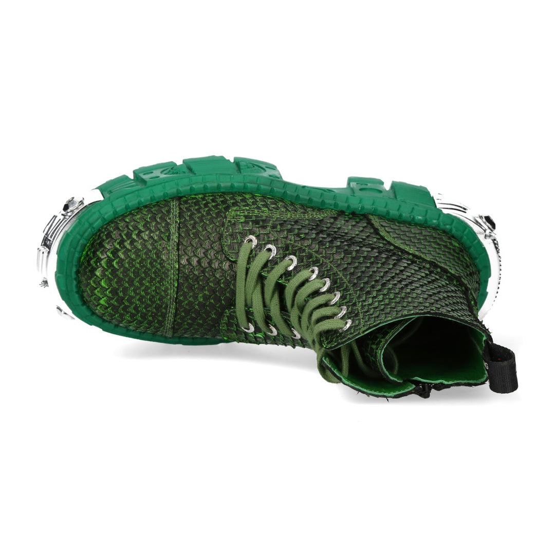 M-WALL083C-C21
