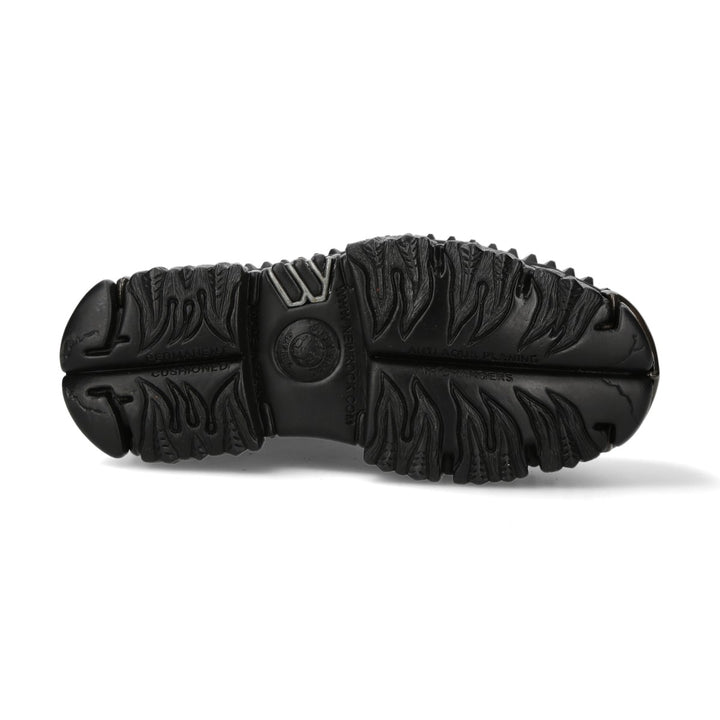 M-WALL083C-C28