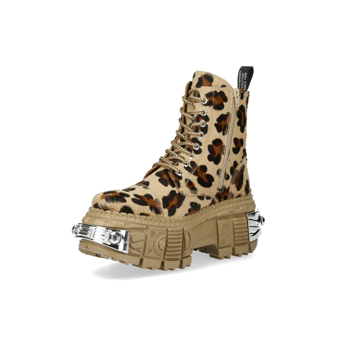 M-WALL083C-C5