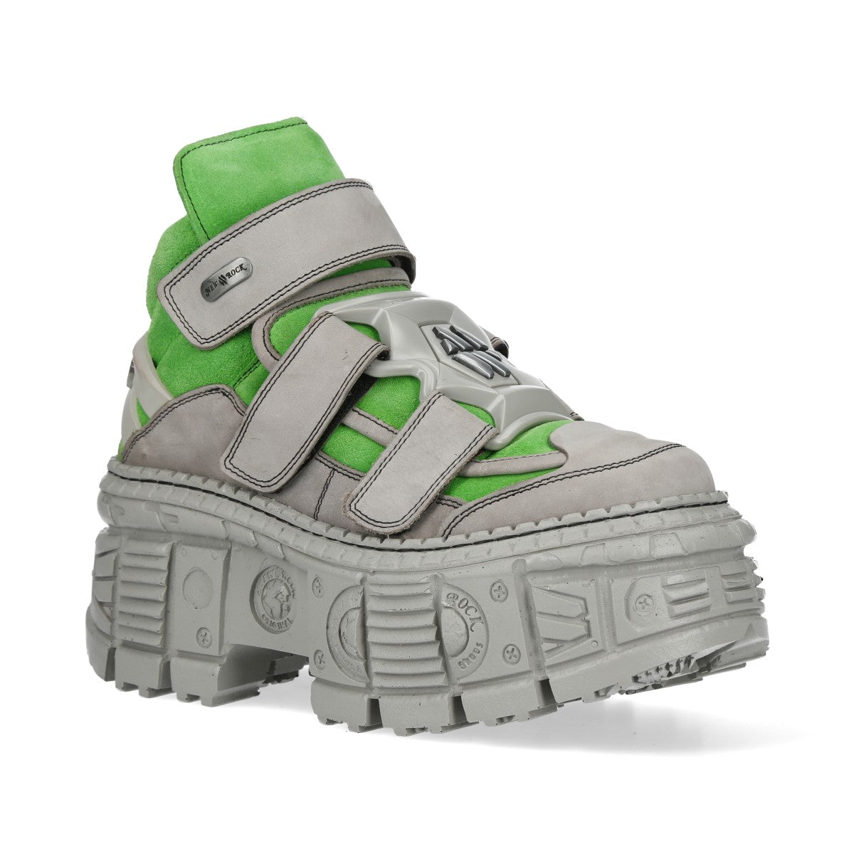 M-WALL285-S16 – New Rock